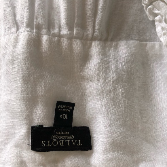 Talbots Petite Linen White Blouse Short Sleeve Ruffled Neckline - Picture 8 of 10